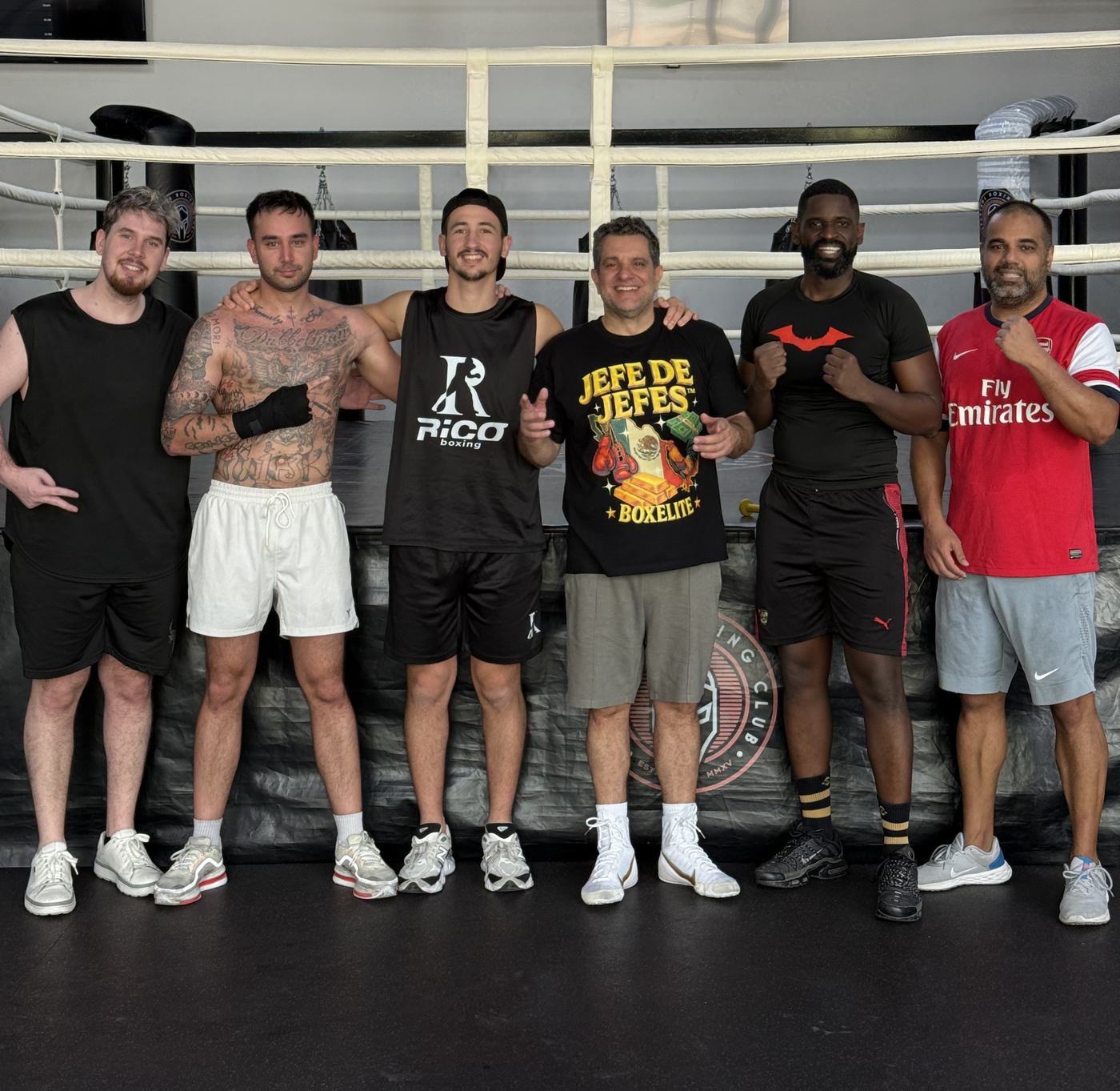 Riccardo 'Rico' Rizzi with an Academy class at Lucky's Sports Club, Al Quoz