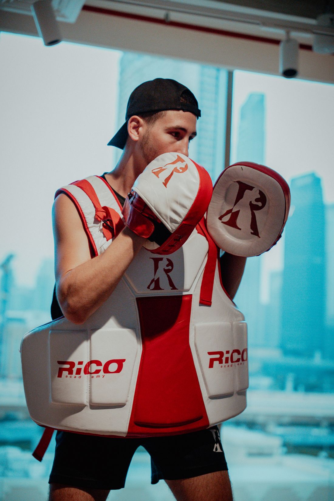 Riccardo Rizzi training with RICO Boxing Academy pads in Dubai